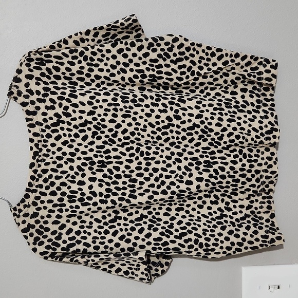Banana Republic Leopard Print Crop Top Size Small - Picture 5 of 5